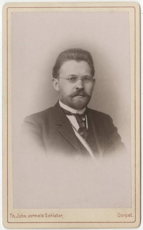 Korporatsioon "Estonia" liige Konrad Tomberg, portreefoto