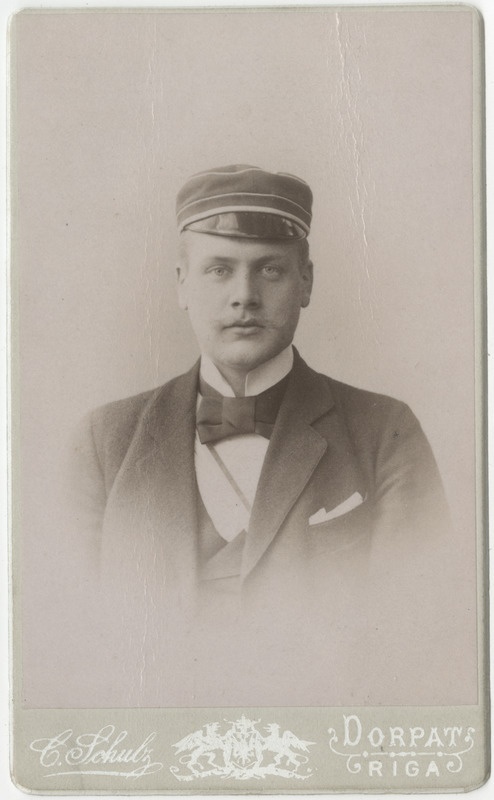 Korporatsioon "Estonia" liige William von Barlowen, portreefoto