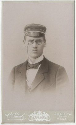 Korporatsioon "Estonia" liige Konstantin von Kügelgen, portreefoto  duplicate photo