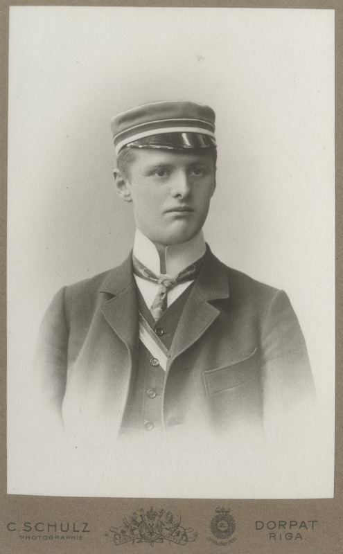 Korporatsioon "Estonia" liige parun Alexander Meyendorff, portreefoto