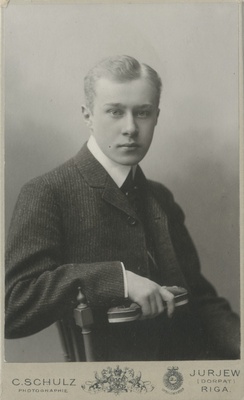 Korporatsioon "Estonia" liige parun Benjamin Schilling, portreefoto  duplicate photo