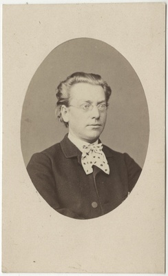 Korporatsioon "Estonia" vilistlane Woldemar von Deutsch, portreefoto  duplicate photo