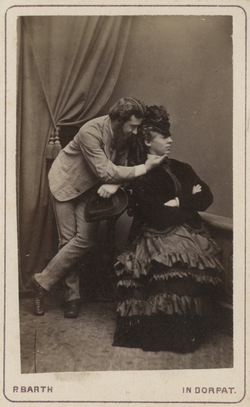 Korporatsioon "Estonia" rebasteatrikostüümis liikmed Richard Hoffmann ja Karl Dehio, grupifoto