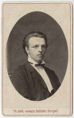 Korporatsioon "Estonia" liige Hermann Haller, portreefoto  duplicate photo