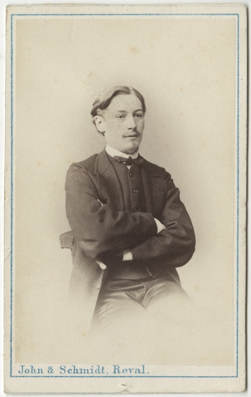 Määratlemata korporatsioon "Estonia" liige, portreefoto