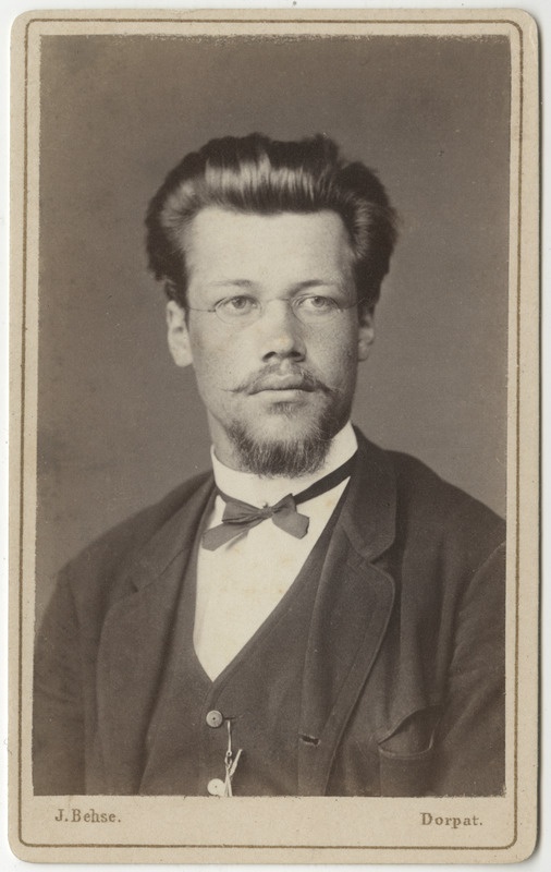 Määratlemata korporatsioon "Estonia" liige, portreefoto