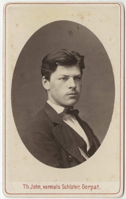 Korporatsioon "Estonia" liige Maximilian Iversen, portreefoto