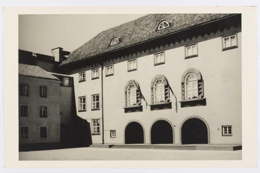 Toompea lossi siseõu