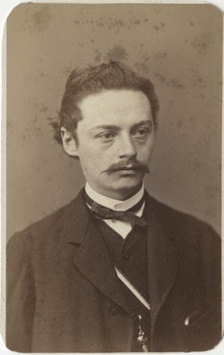 Korporatsioon "Estonia" vilistlane Leonhard Hunnius, portreefoto  duplicate photo