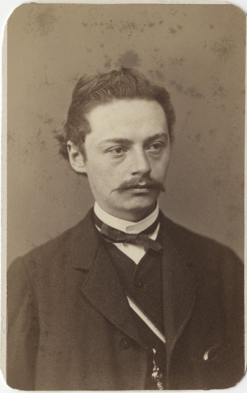 Korporatsioon "Estonia" vilistlane Leonhard Hunnius, portreefoto