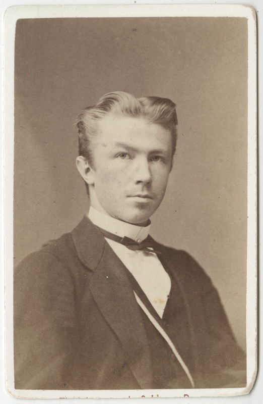 Korporatsioon "Estonia" liige Edwin Hörschelmann, portreefoto