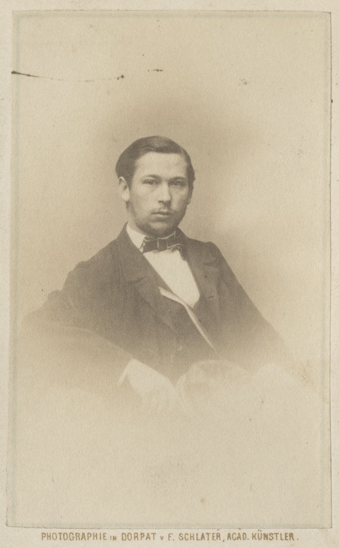 Määratlemata korporatsioon "Estonia" liige, portreefoto