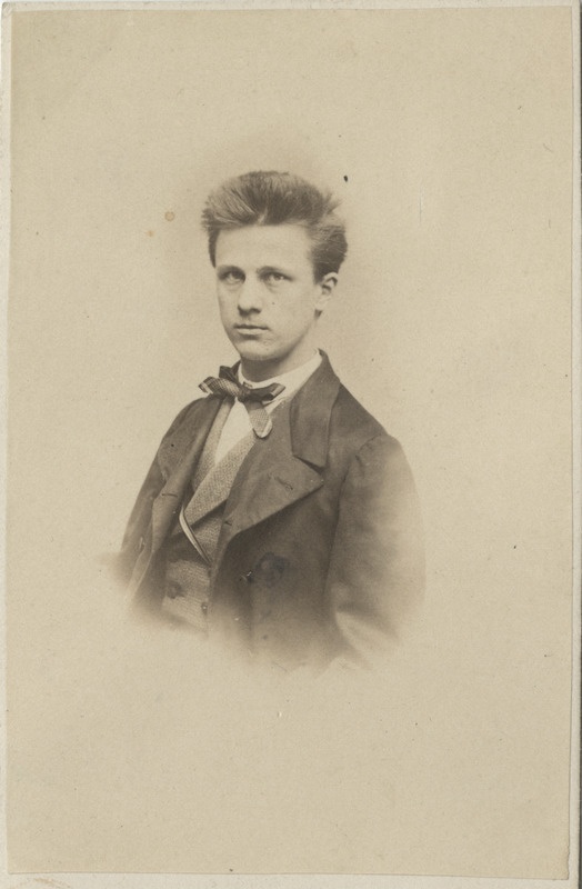 Määratlemata korporatsioon "Estonia" liige, portreefoto