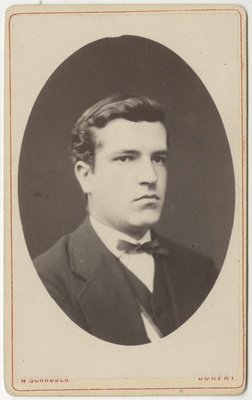 Korporatsioon "Estonia" liige Bernhard (Boris) Weisse, portreefoto  duplicate photo