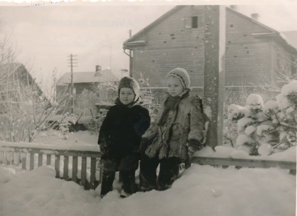 Lapsed 1950. aastatel. Talveriides