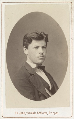 Korporatsioon "Estonia" liige Maximilian Iversen, portreefoto  duplicate photo