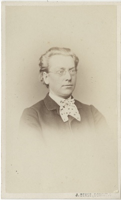 Korporatsioon "Estonia" liige Woldemar von Deutsch, portreefoto  duplicate photo