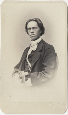 Korporatsioon "Estonia" liige Eugen Kluge, portreefoto  duplicate photo