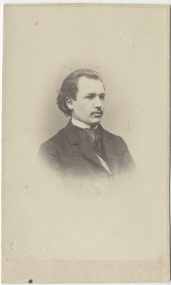 Korporatsioon "Estonia" liige Alexander von Antropoff, portreefoto  duplicate photo