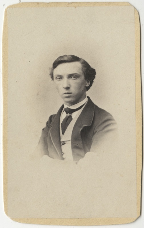 Arvatavasti korporatsioon "Estonia" liige Michael Demin, portreefoto