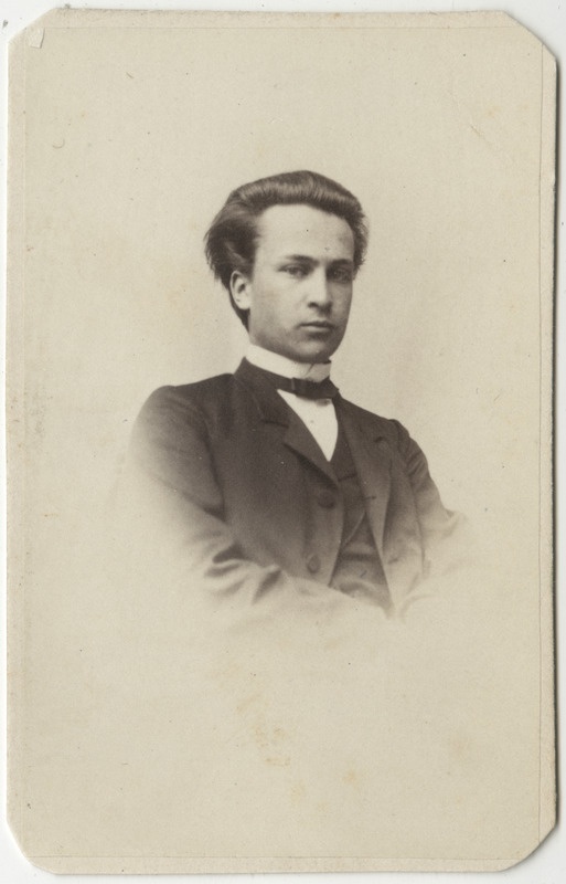 Korporatsioon "Estonia" liige Adolf Lockenberg, portreefoto