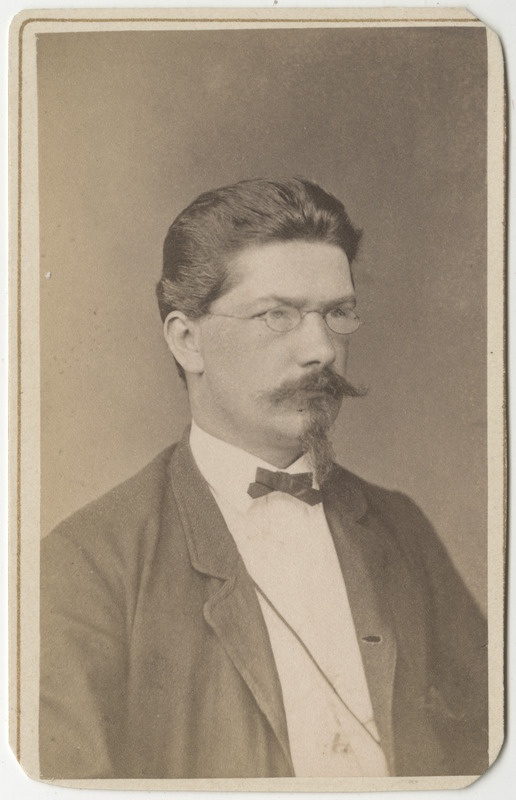 Korporatsioon "Estonia" liige Louis Mickwitz, portreefoto