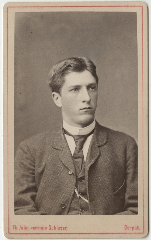 Korporatsioon "Estonia" liige parun Roman Taube, portreefoto