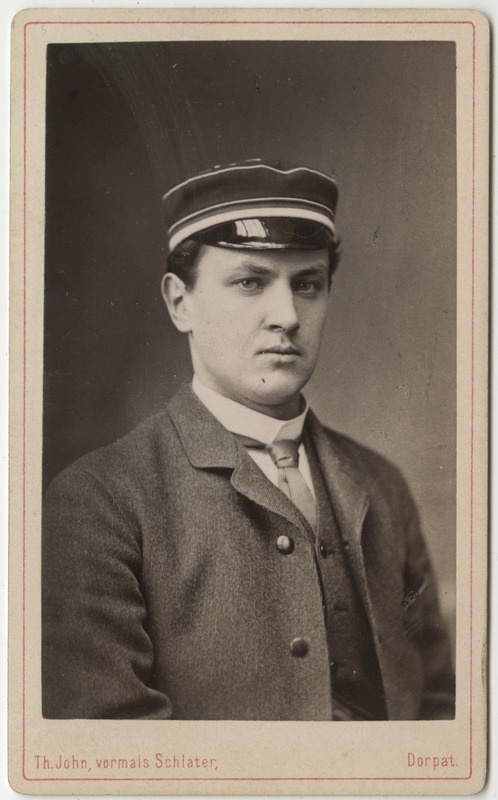 Arvatavasti korporatsioon "Estonia" liige Adam Knüpffer, portreefoto