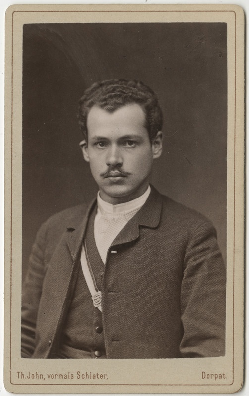 Korporatsioon "Estonia" liige parun Ludwig Maydell, portreefoto