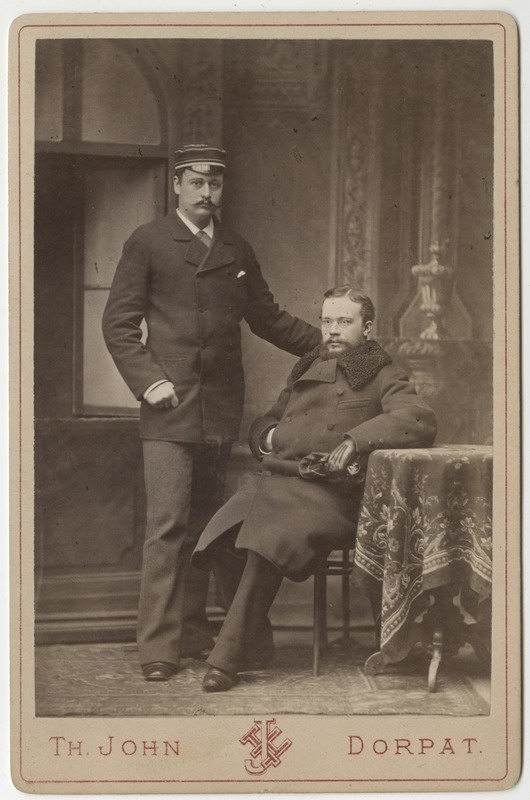 Korporatsioon "Estonia" liikmed Hugo Hempel ja Friedrich Ottho, grupifoto