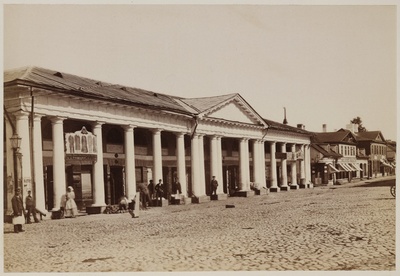 Kaubahoov  duplicate photo