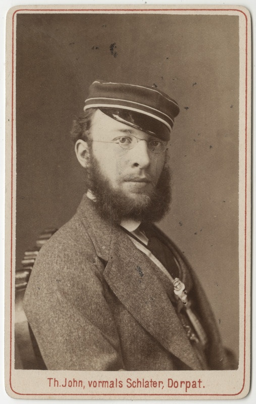 Korporatsioon "Estonia" liige parun Harald Toll, portreefoto