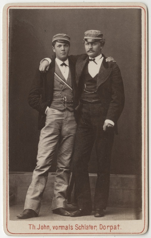 Korporatsioon "Estonia" liikmed Karl Otto von Renteln ja Karl Nieberg, grupifoto