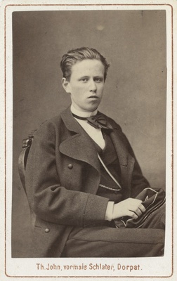 Korporatsioon "Estonia" liige Hermann Hansen, portreefoto  duplicate photo