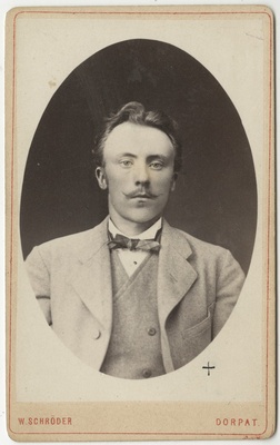 Arvatavasti korporatsioon "Estonia" liige Arnold Knüpffer, portreefoto  duplicate photo