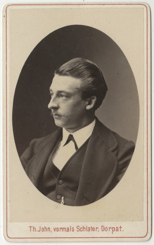 Korporatsioon "Estonia" liige Leonidas Smirnow, portreefoto