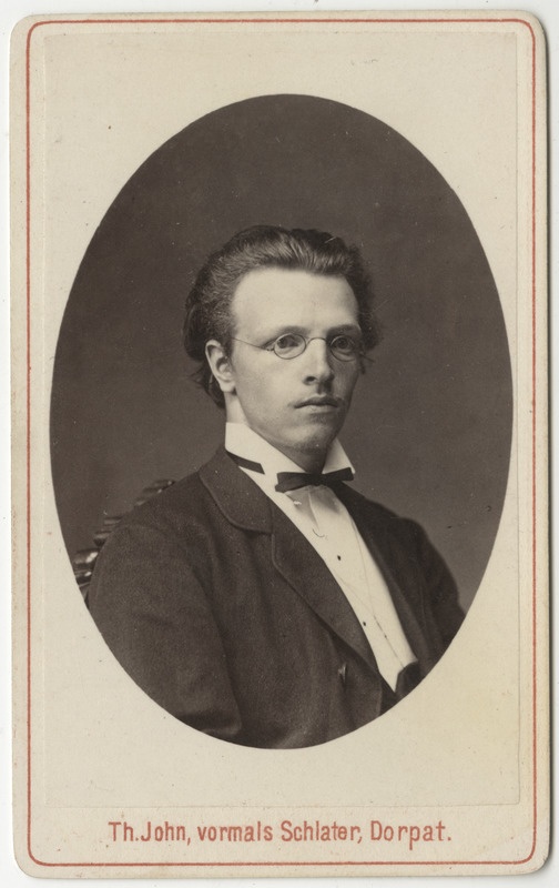 Korporatsioon "Estonia" liige Hermann Haller, portreefoto