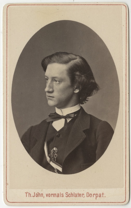 Korporatsioon "Estonia" liige Arnold Hasselblatt, portreefoto