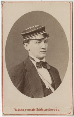 Arvatavasti korporatsioon "Estonia" liige Leo Alexejew, portreefoto  duplicate photo