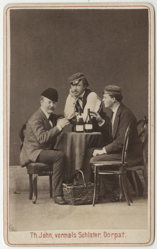 Korporatsioon "Estonia" liikmed Friedrich Veh, Edwin Hörschelmann ja Robert Pihlemann, grupifoto