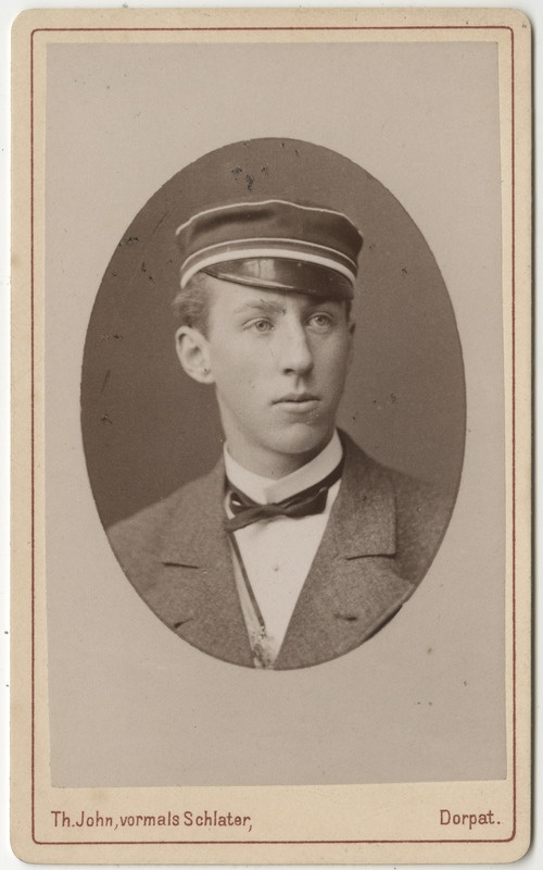 Korporatsioon "Estonia" liige parun Nikolai Dellingshausen, portreefoto