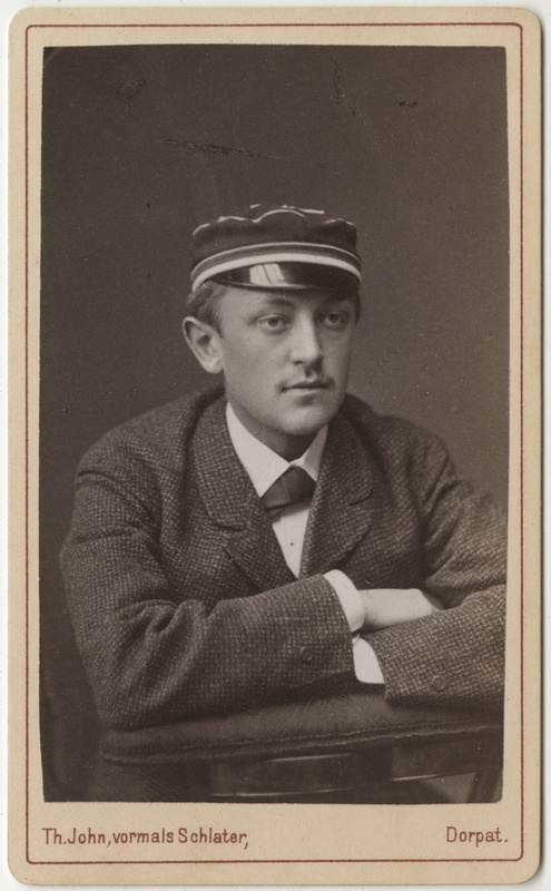 Korporatsioon "Estonia" liige Arved von Gruenewaldt, portreefoto