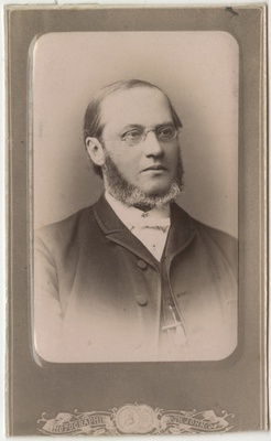 Tartu Ülikooli teoloogia professor Ferdinand Hörschelmann, portreefoto  duplicate photo