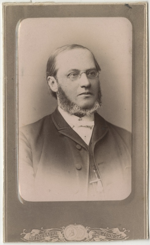Tartu Ülikooli teoloogia professor Ferdinand Hörschelmann, portreefoto