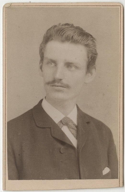 Määratlemata mees, portreefoto