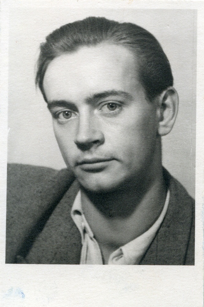 Olav Männi portreefoto.