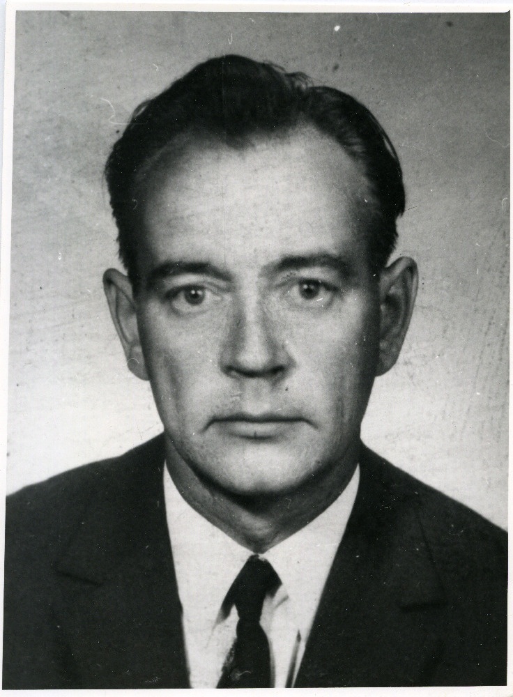 Olav Männi portreefoto.