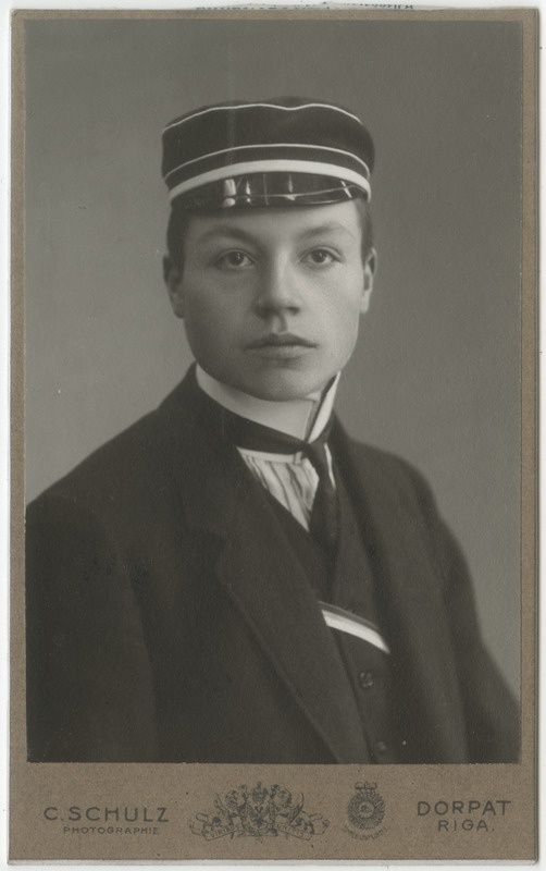 Korporatsioon "Estonia" liige parun Friedrich Rosen, portreefoto