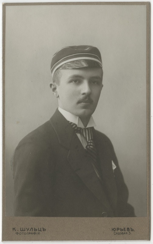 Korporatsioon "Estonia" liige Nikolai Riesenkampff, portreefoto