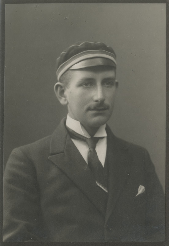Korporatsioon "Estonia" liige Woldemar Schultz, portreefoto